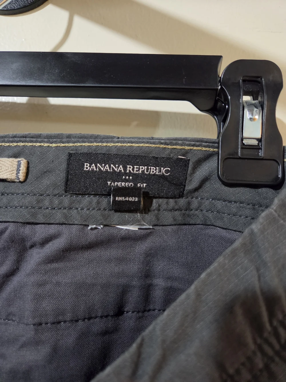 Banana Republic Men's Dark Grey Cargo Pants